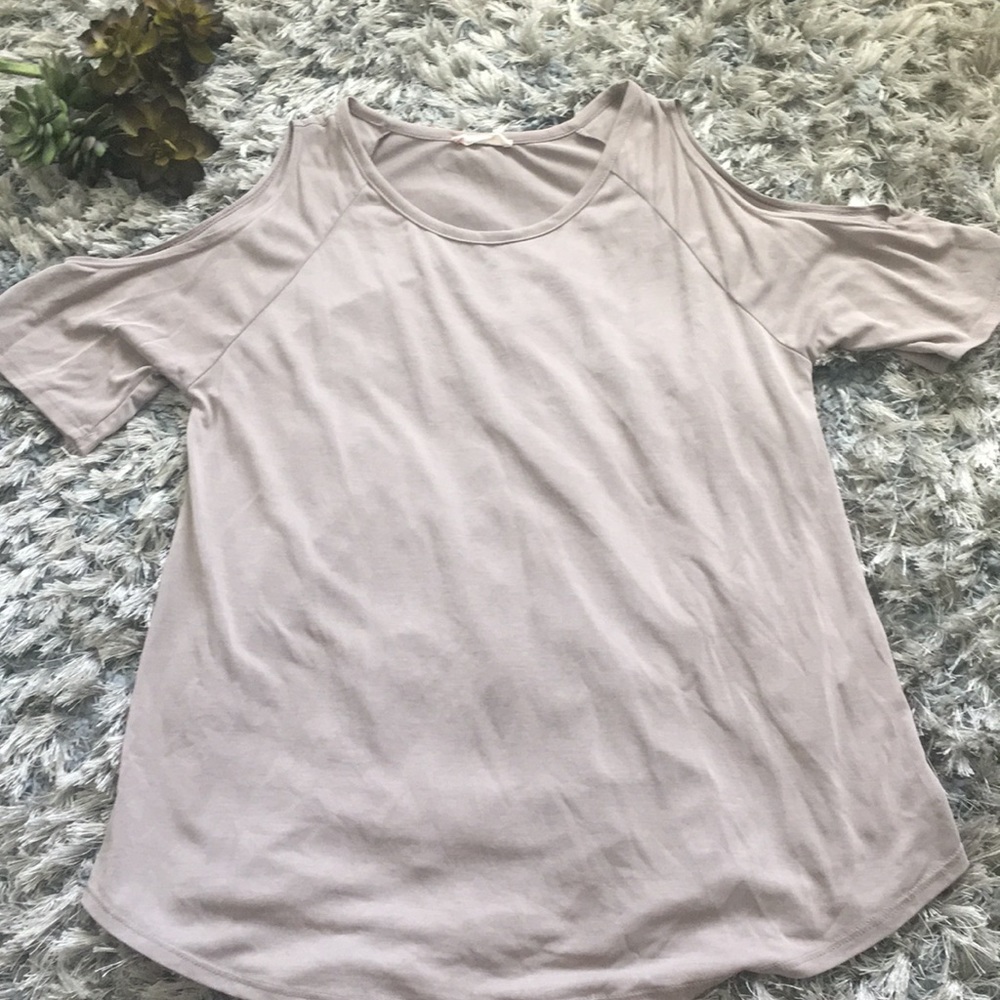 Nude shirt
